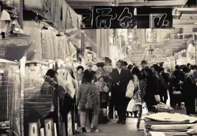 丽江4天1100元：古城纳西族文化与美食省钱旅行全攻略
