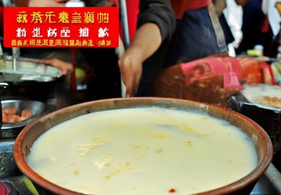 桂林本地人吃的米粉店推荐：卤水灵魂与嗦粉攻略全解析